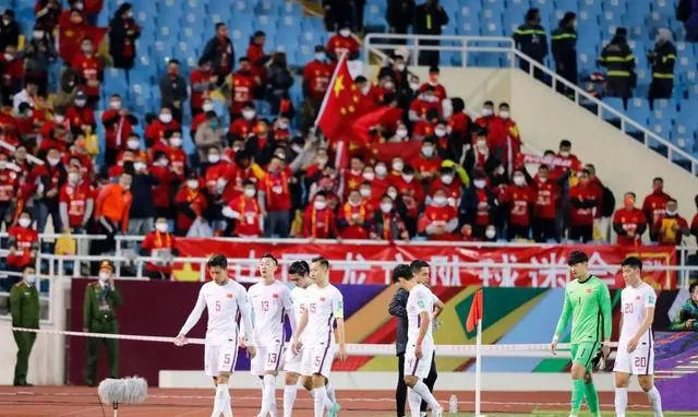 津媒热议国少球员，实力不逊对手，体能和防守有待提升