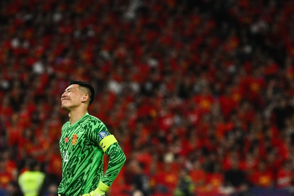 净胜球-13！国足两连胜喜人，但前四之争仍硝烟弥漫