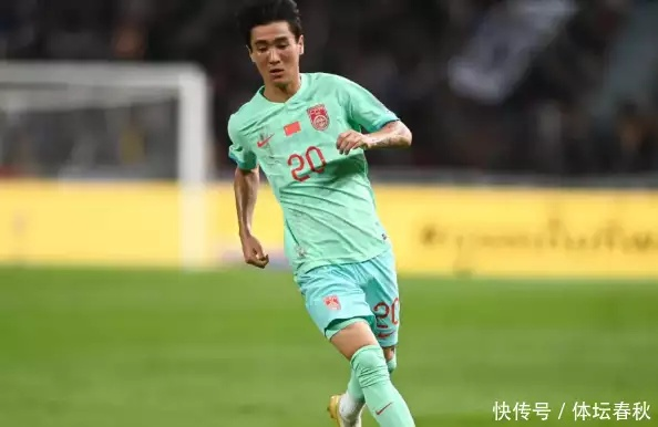 给伊万支招,詹俊解析战术调整,强调双后腰保护与韦世豪左边路发挥 给伊万支招,詹俊解析战术调整,强调双后腰保护与韦世豪左边路发挥