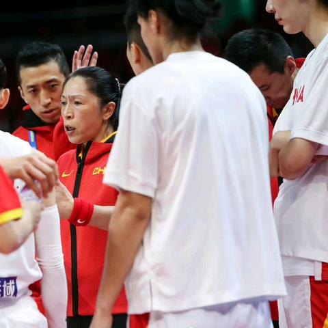 国足多人伤病停赛,中澳战前景堪忧,伤病潮累及阵容,直接影响比赛结果 国足多人伤病停赛,中澳战前景堪忧,伤病潮累及阵容,直接影响比赛结果